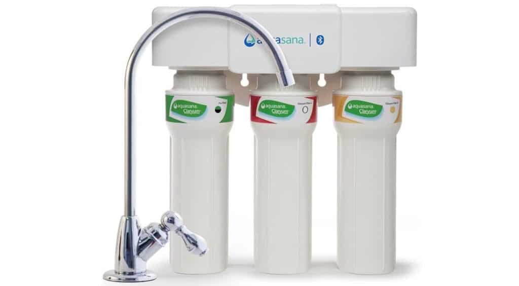 Water Filter vs. Refrigerator Filter: Is The Fridge Good Enough?