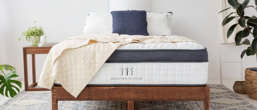 Brentwood Home Oceano Luxury Hybrid Mattress Review (2020 Version)