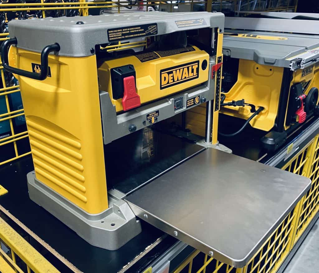 What’s The Best Thickness Planer For Home Shops?